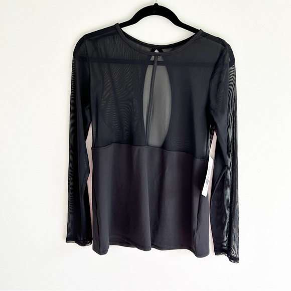 NWT Fabletics Linara Long Sleeve Black Top Large - Picture 1 of 7